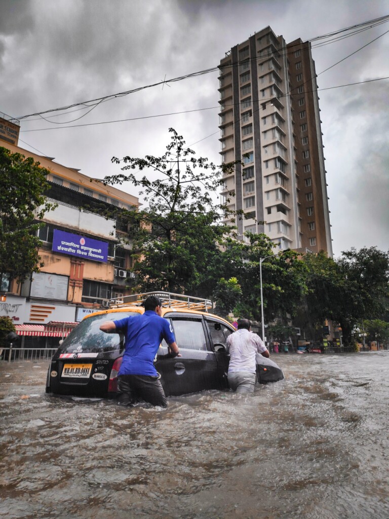 inundación de una ciudad